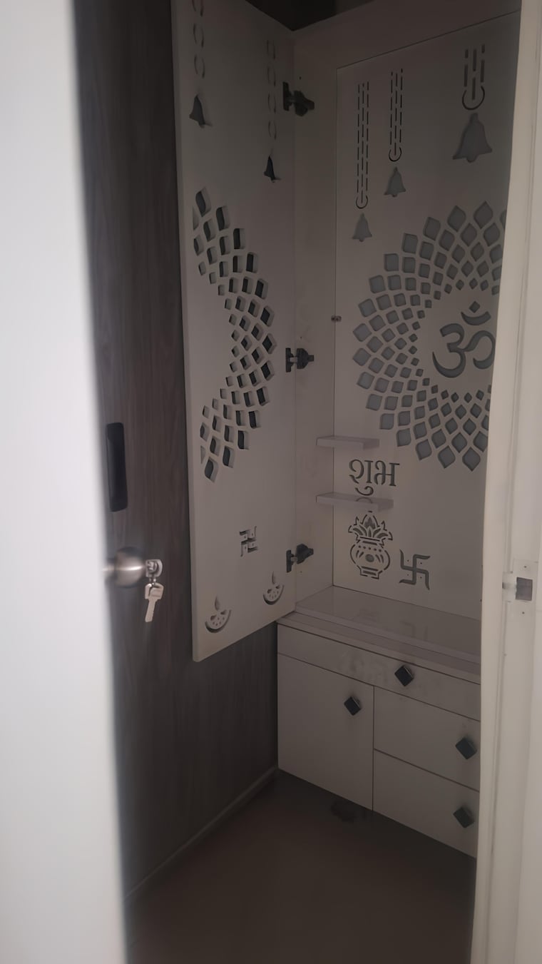 Bathroom, shree-vardhman-victoria 3 Bedroom 1950 Sq.Ft. Apartment In Sector 70 Gurgaon 9718001