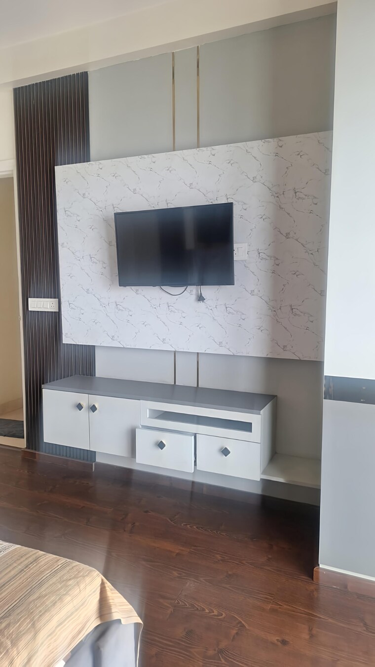 Kitchen, shree-vardhman-victoria 3 Bedroom 1950 Sq.Ft. Apartment In Sector 70 Gurgaon 9718001