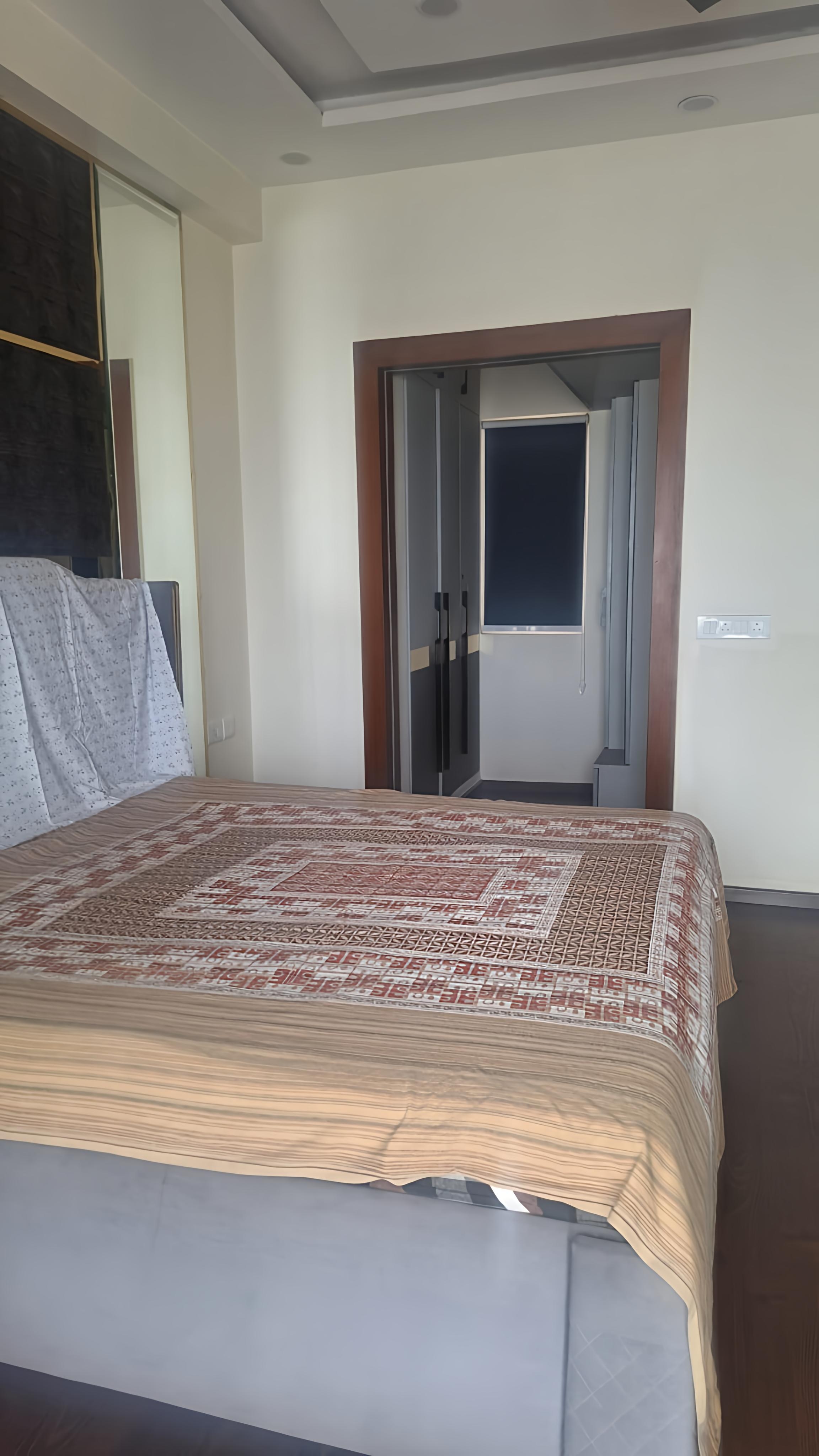 3 BHK + Extra Room 1950 Sq.Ft. Apartment in Shree Vardhman Victoria