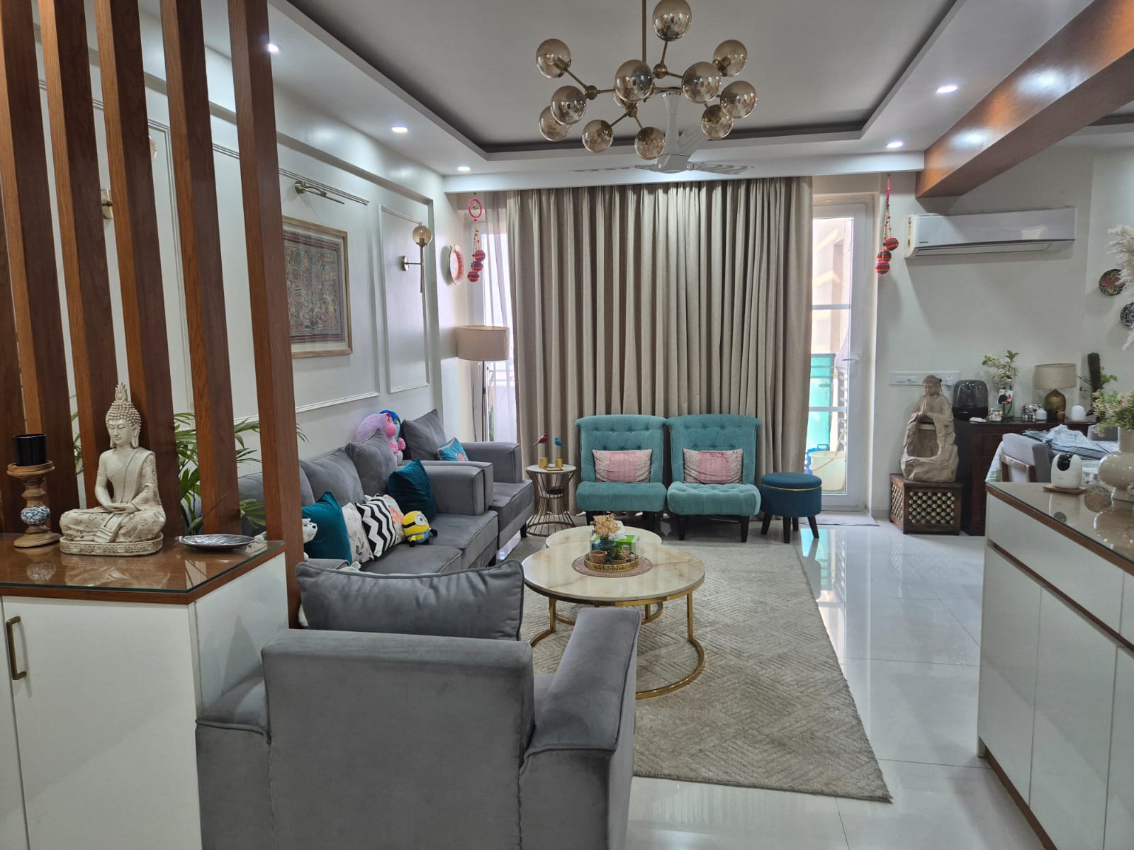 4 BHK 2010 Sq.Ft. Apartment in Tulip Violet