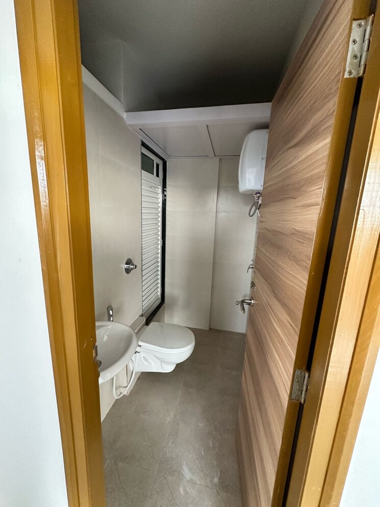 Bathroom, marathon-neo-hills 1 Bedroom 377 Sq.Ft. Apartment In Tembhipada Mumbai 9718067