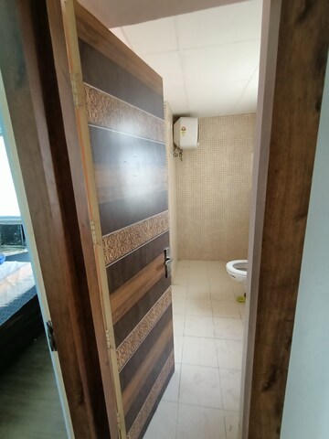 Bathroom in 3 BHK Apartment at Jaypee Greens Kosmos, Sector 134 – for Rent