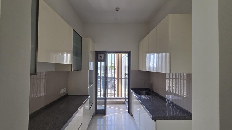 Living Room, piramal-mahalaxmi 3 Bedroom 1451 Sq.Ft. Apartment In Mahalaxmi Mumbai 9718072