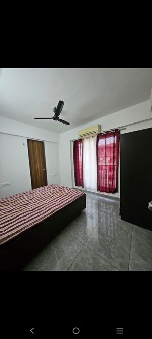 Bedroom in 3 BHK Apartment at Shiv Green, Ghuma – for Rent
