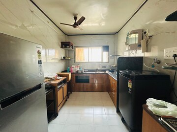 Kitchen in 1.5 BHK Apartment at Suncity Apartment, Anand Nagar – for Rent