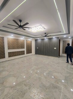 3 BHK Builder Floor For Sale in Saket
