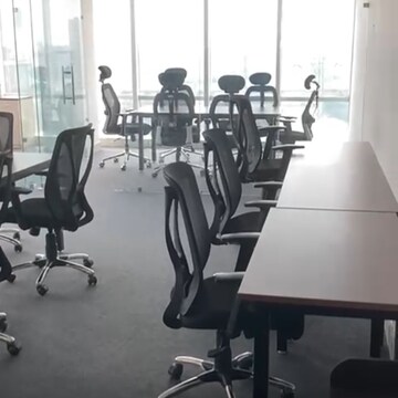 Team Area in  Office Space at Golf Course Extension – for Rent