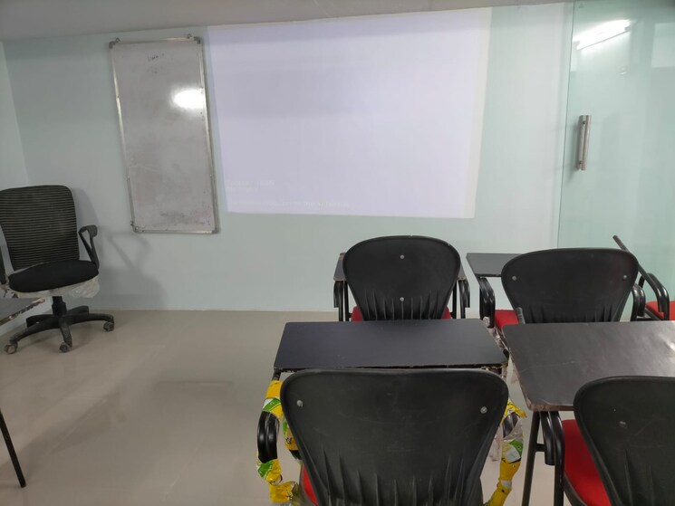 Team Area, kohinoor-city-phase-i Commercial Office Space 600 Sq.Ft. In Kurla Mumbai 9718330