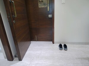 Room in 2 BHK Apartment at Prabhadevi CHS, Prabhadevi – for Rent
