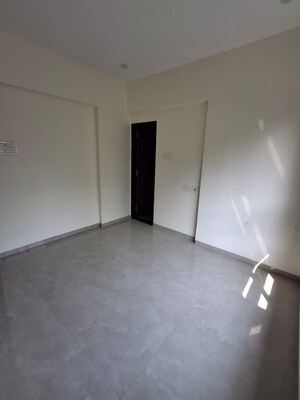 Room in 3 BHK Apartment at Tendulkar Mangesh Residency, Dadar West – for Sale