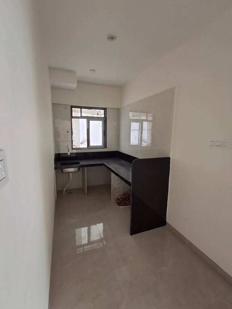 Kitchen, tendulkar-mangesh-residency 3 Bedroom 940 Sq.Ft. Apartment In Dadar West Mumbai 9718488