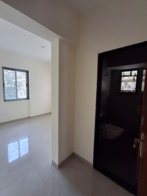 Room in 3 BHK Apartment at Tendulkar Mangesh Residency, Dadar West – for Sale