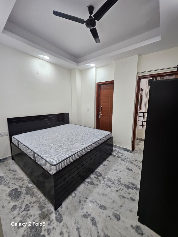 Bedroom, sector 45 1 Bedroom 750 Sq.Ft. Builder Floor In Sector 45 Gurgaon 9718549