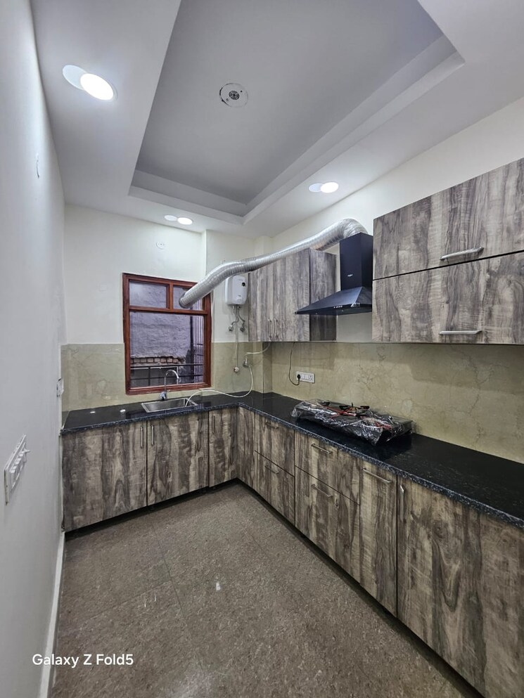 Kitchen, sector 45 1 Bedroom 750 Sq.Ft. Builder Floor In Sector 45 Gurgaon 9718549