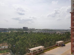 Plot Area in 3 BHK Apartment at Prestige Lakeside Habitat, Varthur – for Rent