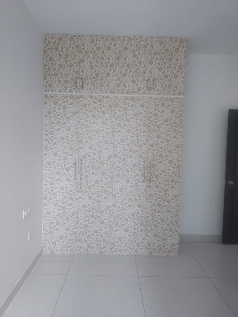 Room, prestige-lakeside-habitat 3 Bedroom 1655 Sq.Ft. Apartment In Varthur Bangalore 9718735