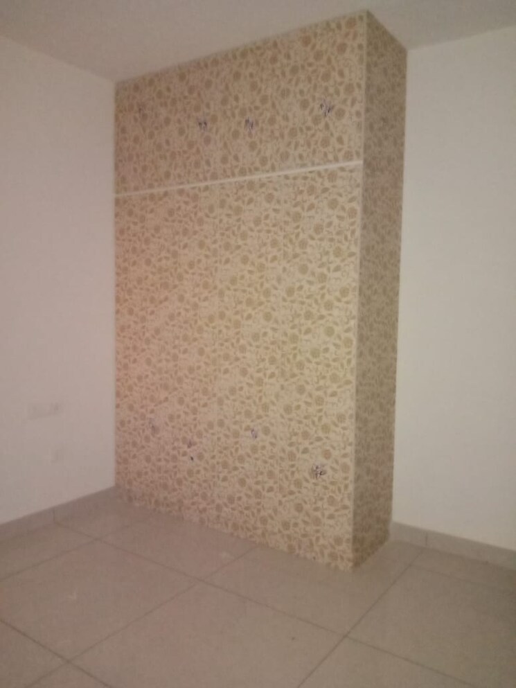 Room, prestige-lakeside-habitat 3 Bedroom 1655 Sq.Ft. Apartment In Varthur Bangalore 9718735