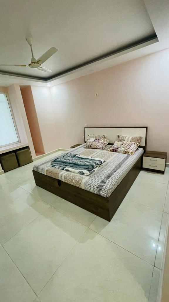 Pg For Rent in Vineet Khand