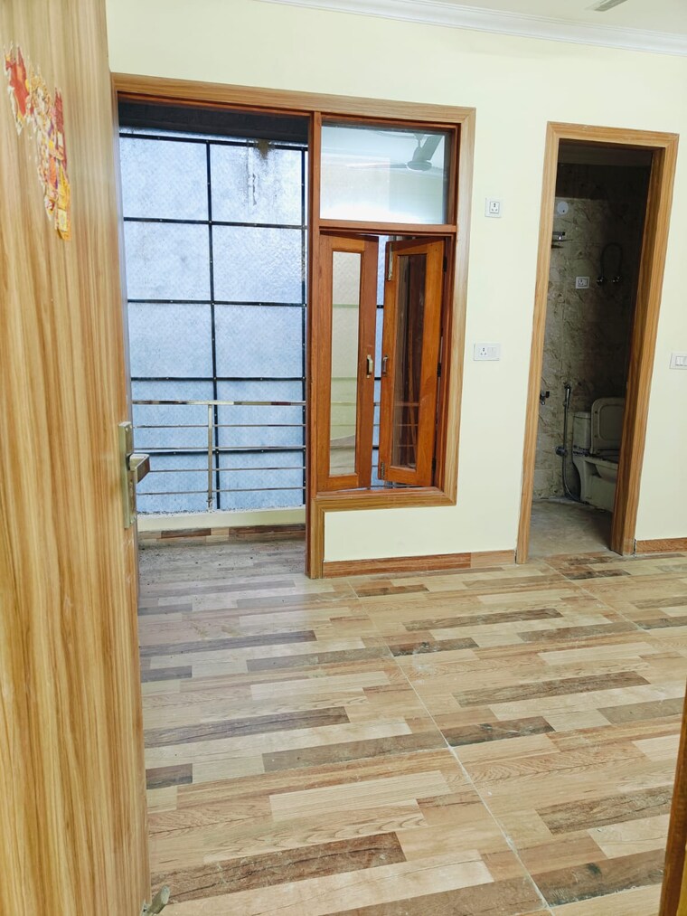 Room, saket 1 Bedroom 350 Sq.Ft. Builder Floor In Saket Delhi 9718752