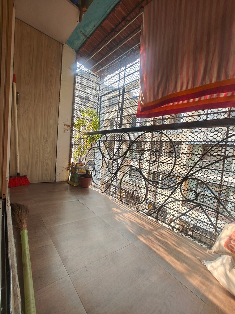 Balcony, sector 28 nerul 2 Bedroom 1050 Sq.Ft. Apartment In Sector 28 Nerul Navi Mumbai 9718773