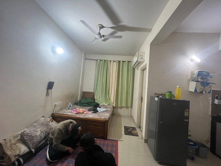 Living Room, malwa-escon-arena Studio 450 Sq.Ft. Apartment In Lohgarh Zirakpur 9718895