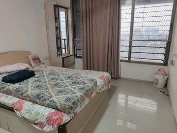 Bedroom in 2 BHK Apartment at Prabhadevi CHS, Prabhadevi – for Rent