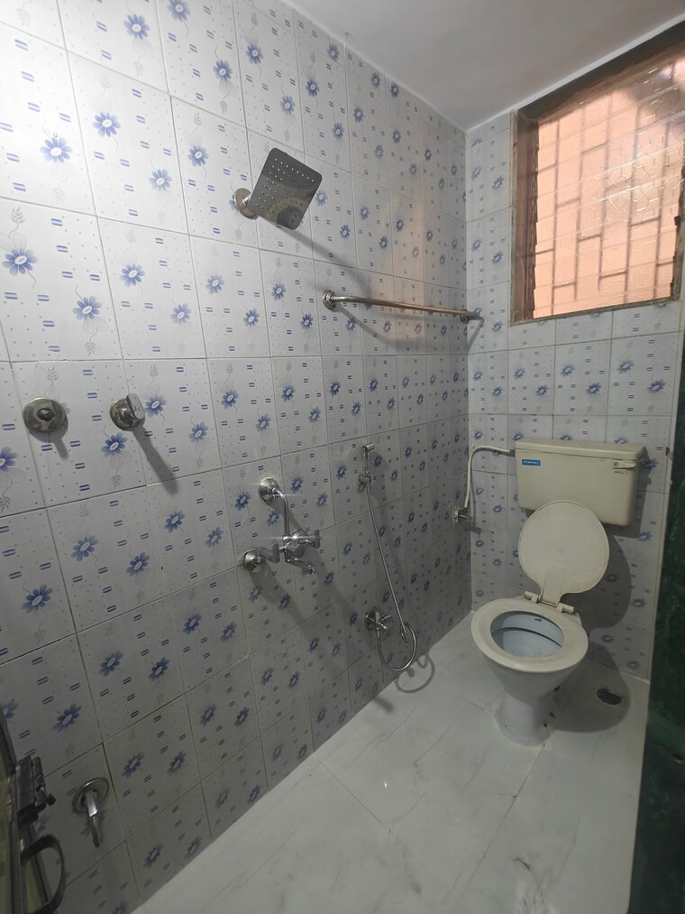 Bathroom, seawoods sector 44 2 Bedroom 1010 Sq.Ft. Apartment In Seawoods Sector 44 Navi Mumbai 9718808