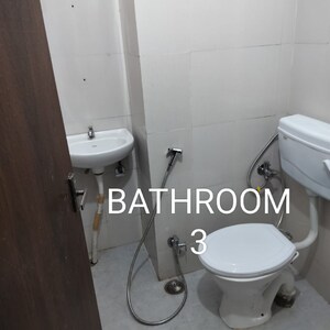 Bathroom in  Pg at Gomti Nagar – for Rent