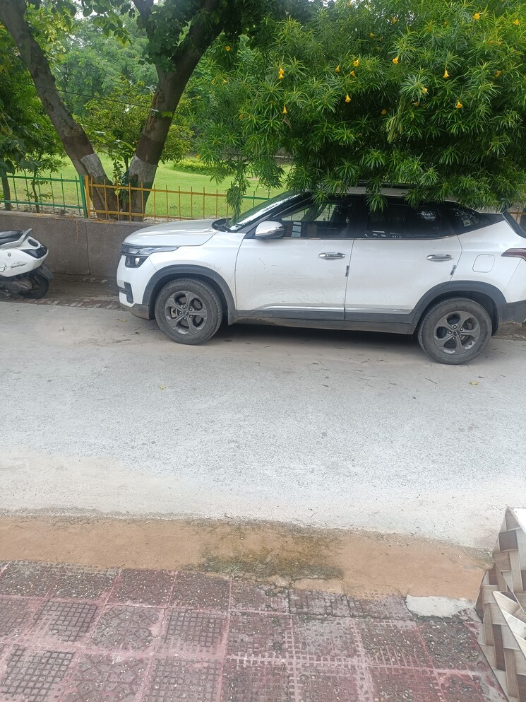 Exterior View, lajpat nagar 4 Bedroom 194 Sq.Yd. Independent House In Lajpat Nagar Ghaziabad 9718926