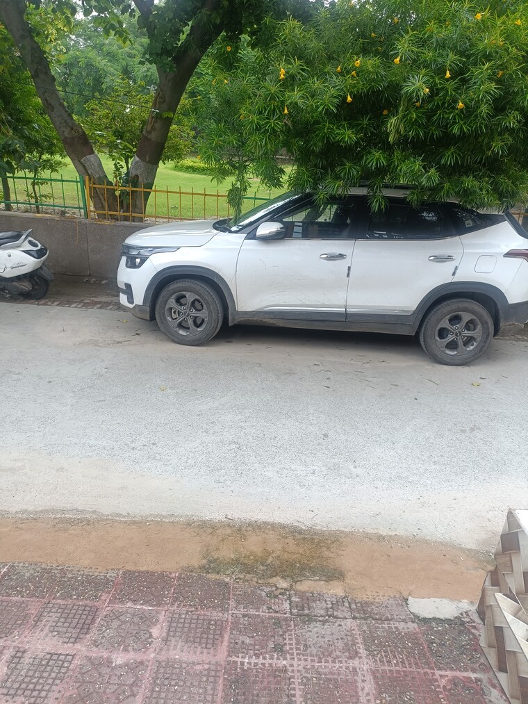 Exterior View, lajpat nagar 4 Bedroom 194 Sq.Yd. Independent House In Lajpat Nagar Ghaziabad 9718926