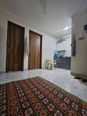 Bedroom in 2 BHK Builder Floor at Saket – for Rent