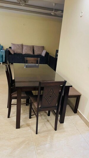 Room in  Pg at Vikash Khand – for Rent