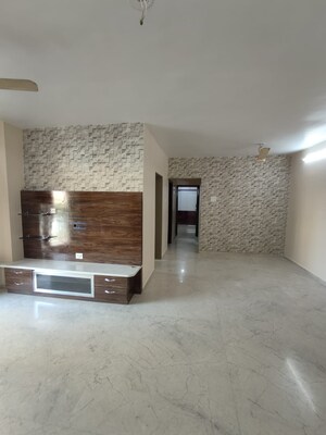 Hall in 2.5 BHK Apartment at Dosti Vidisha, Ghodbunder Road – for Rent