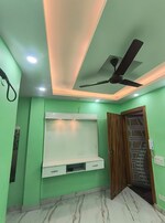 1 BHK + Extra Room 40 Sq.Yd. Builder Floor in Vishwas Park