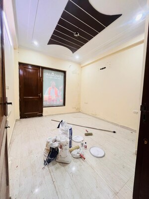 Master Bedroom in 3 BHK Builder Floor at Sector 46 – for Rent