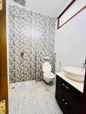 Bathroom in 3 BHK Builder Floor at Sector 46 – for Rent