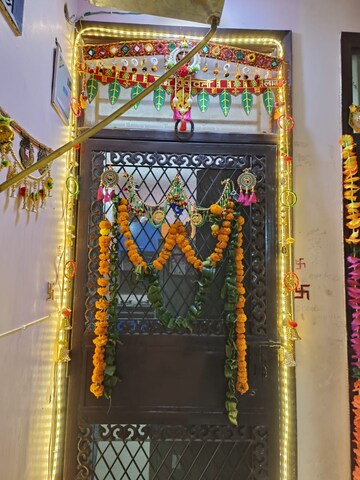 Master Plan in 2 BHK Builder Floor at Vishwas Park – for Sale