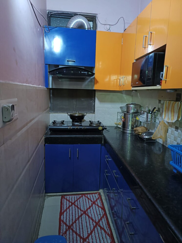 Kitchen, vishwas park 2 Bedroom 45 Sq.Yd. Builder Floor In Vishwas Park Delhi 9718957