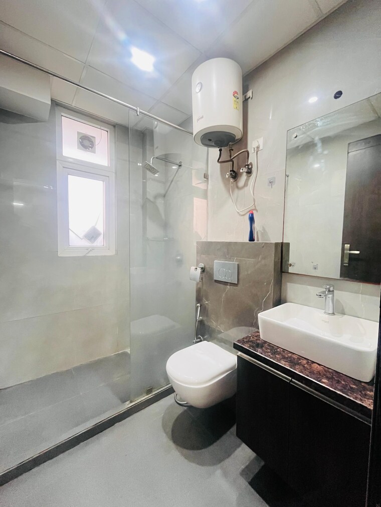 Bathroom, sector 45 1 Bedroom 747 Sq.Ft. Builder Floor In Sector 45 Gurgaon 9718959