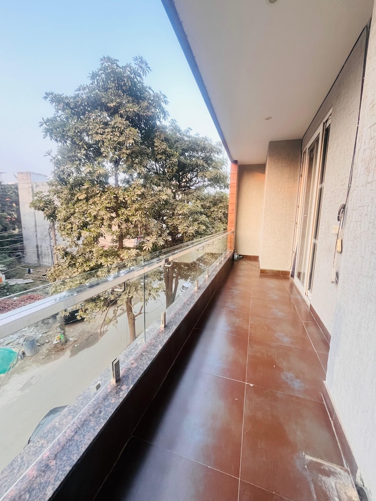Balcony, sector 45 1 Bedroom 747 Sq.Ft. Builder Floor In Sector 45 Gurgaon 9718959