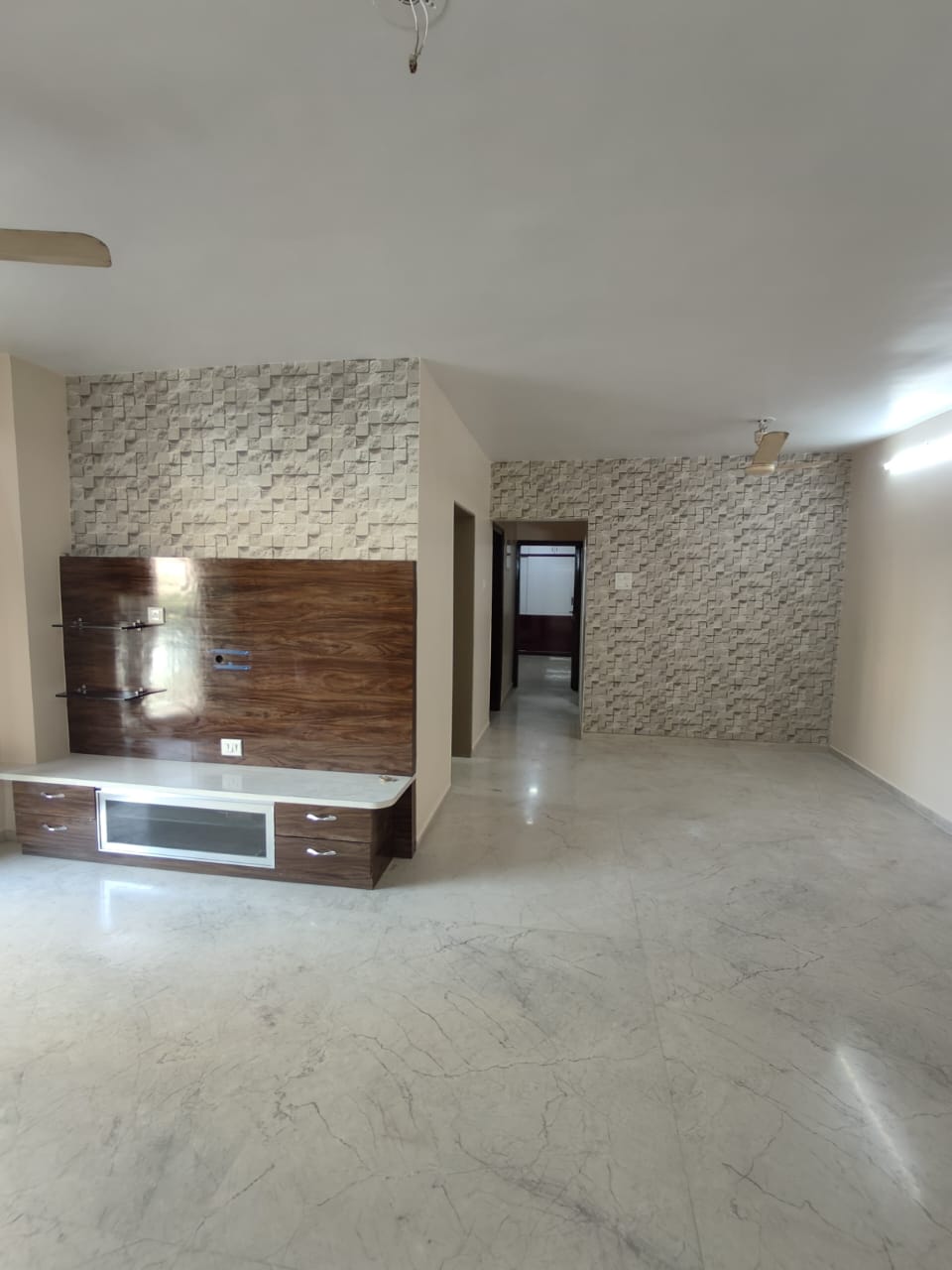 2.5 BHK + Extra Room 900 Sq.Ft. Apartment in Dosti Vidisha