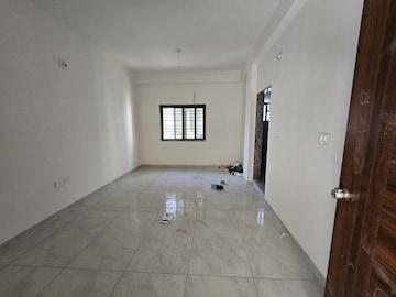 Room in 2 BHK Independent House at New Vip Road – for Rent