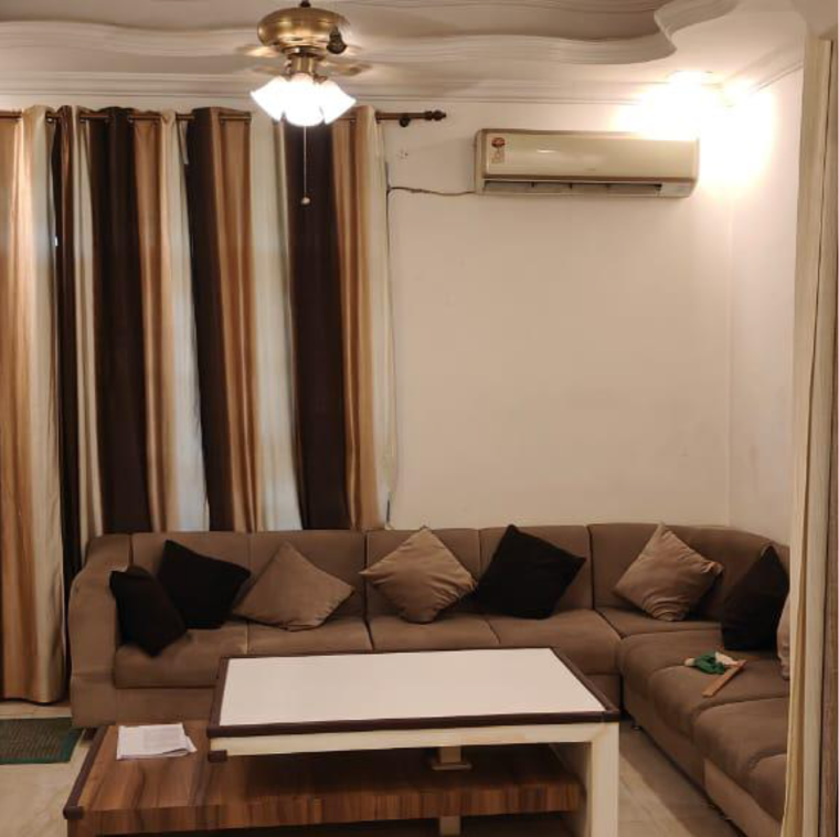 Bedroom, gomti nagar Pg For Girls In Gomti Nagar 9718964