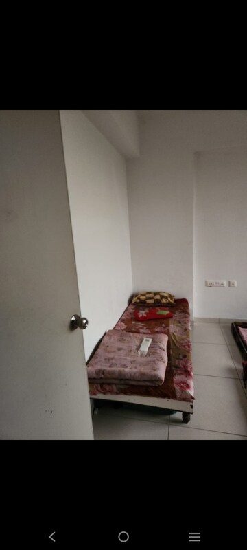 Furnished Amenities in 1.5 BHK Apartment at Sun Rising Homes, Jagatpur – for Rent