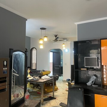 Living Room in 4 BHK Villa at Opulence Villas, Sector 51 – for Rent