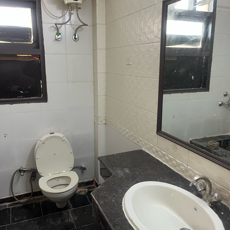 Bathroom, opulence-villas 4 Bedroom 300 Sq.Yd. Villa In Sector 51 Gurgaon 9718975