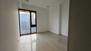 Room in 2.5 BHK Apartment at Lodha World View, Worli – for Rent