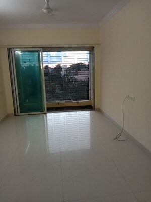 3 BHK Apartment For Rent in K Raheja Palm Spring, Malad West