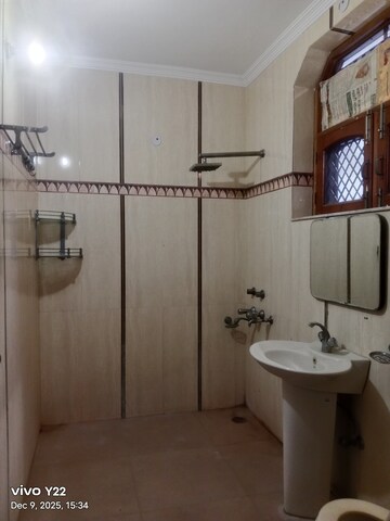 Bathroom in 3 BHK Builder Floor at Sharma Homes 1, Sector 37 – for Rent