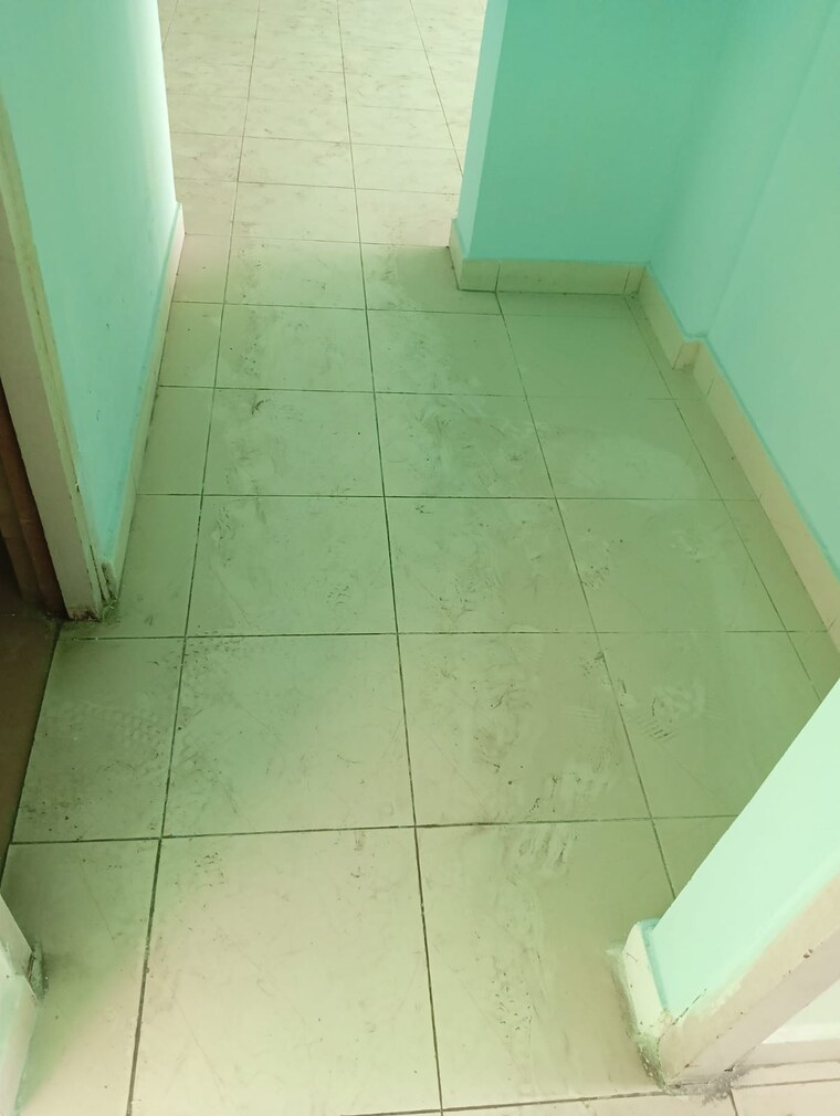 Bathroom, sristi-plaza 3 Bedroom 1260 Sq.Ft. Apartment In Chinar Park Kolkata 9719004